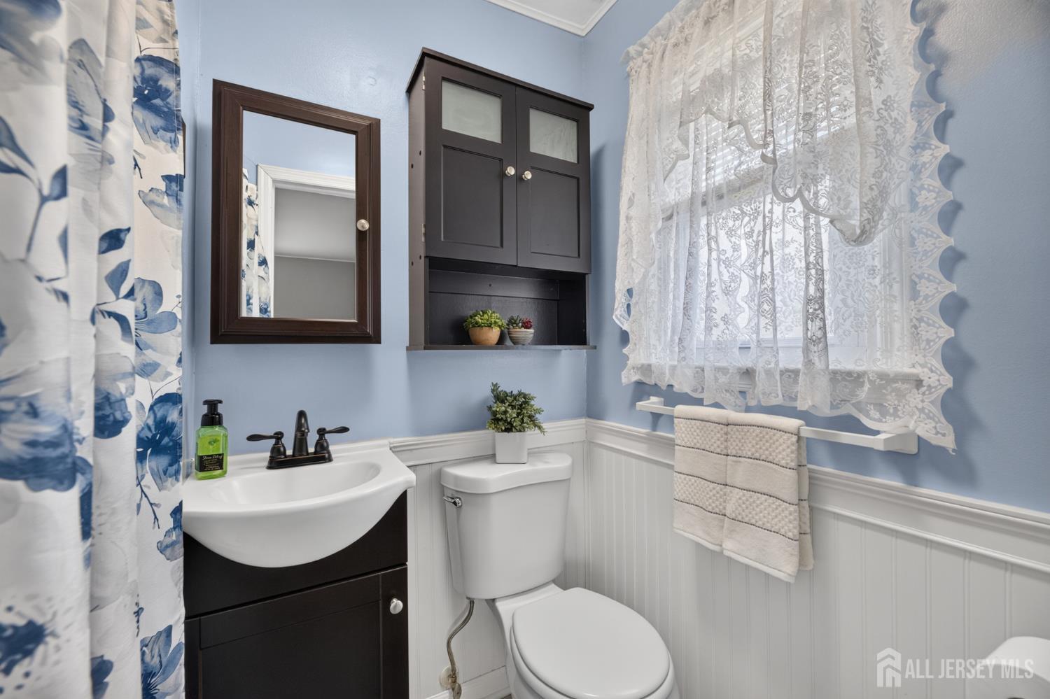 166 Burlington Avenue Spotswood NJ 08884