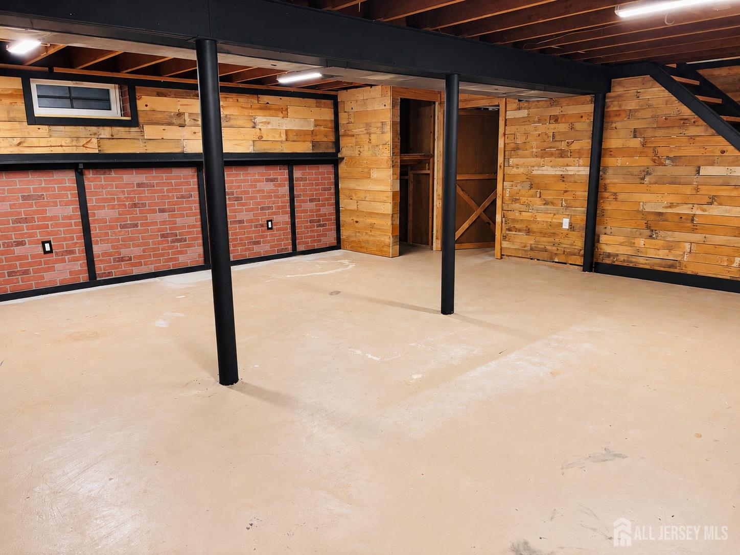 166 Burlington Avenue Spotswood NJ 08884