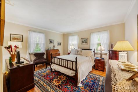 11 Beechtree Lane Plainsboro NJ 08536