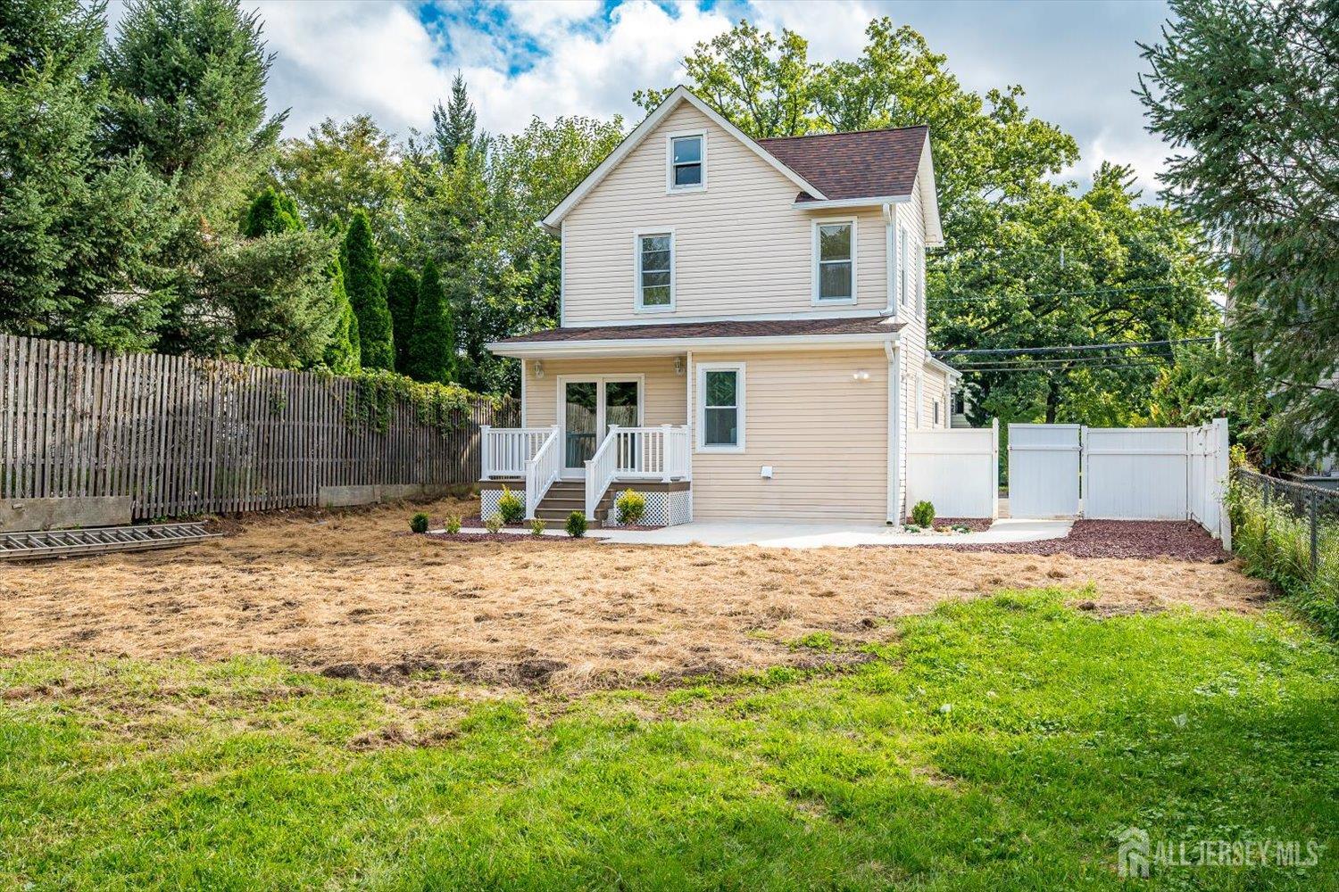 8 Fox Road Edison NJ 08817