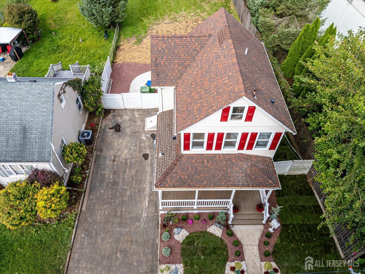 8 Fox Road Edison NJ 08817