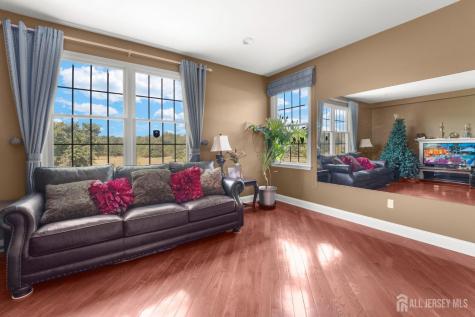 5 Bouvier Lane South Brunswick NJ 08816