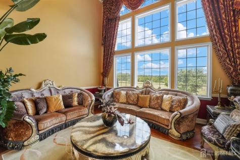5 Bouvier Lane South Brunswick NJ 08816