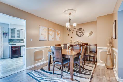 87 Brookview Circle Jamesburg NJ 08831