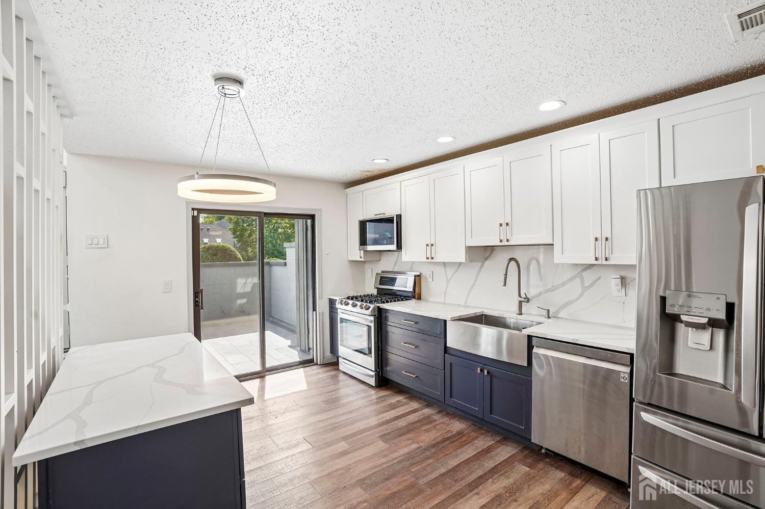 47 Linda Lane Edison NJ 08820