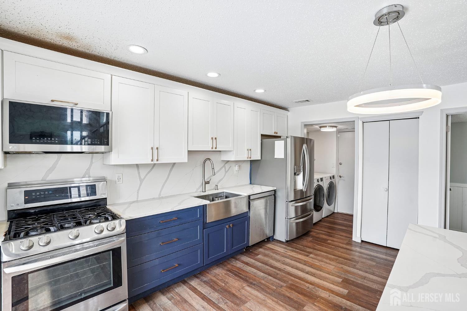 47 Linda Lane Edison NJ 08820