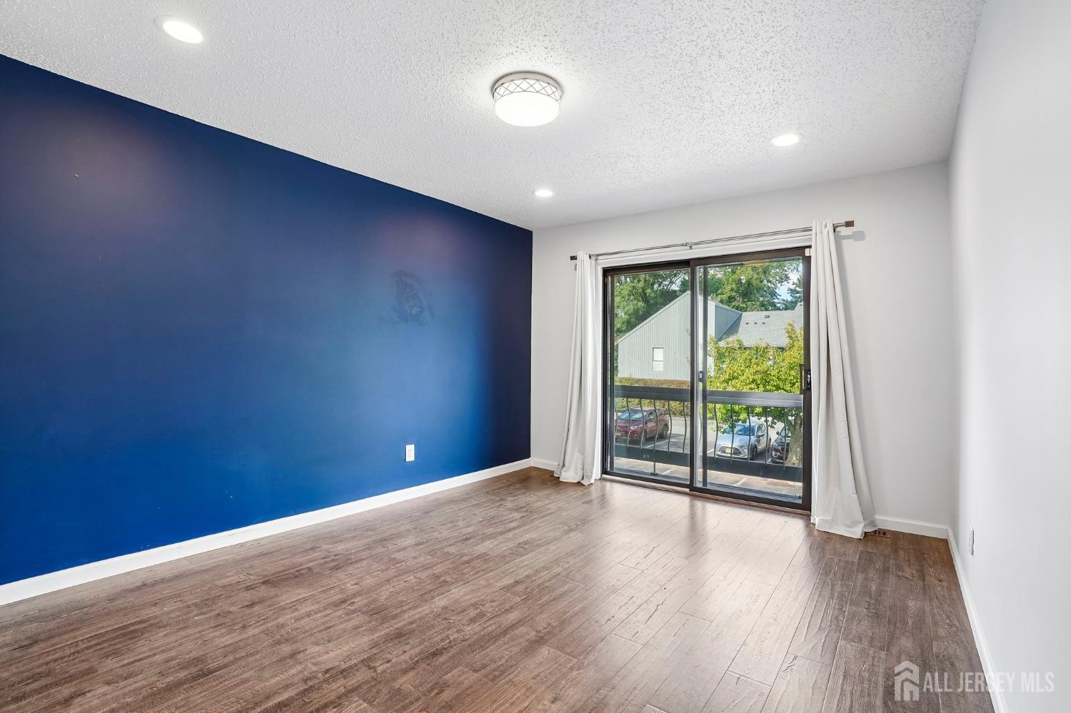 47 Linda Lane Edison NJ 08820