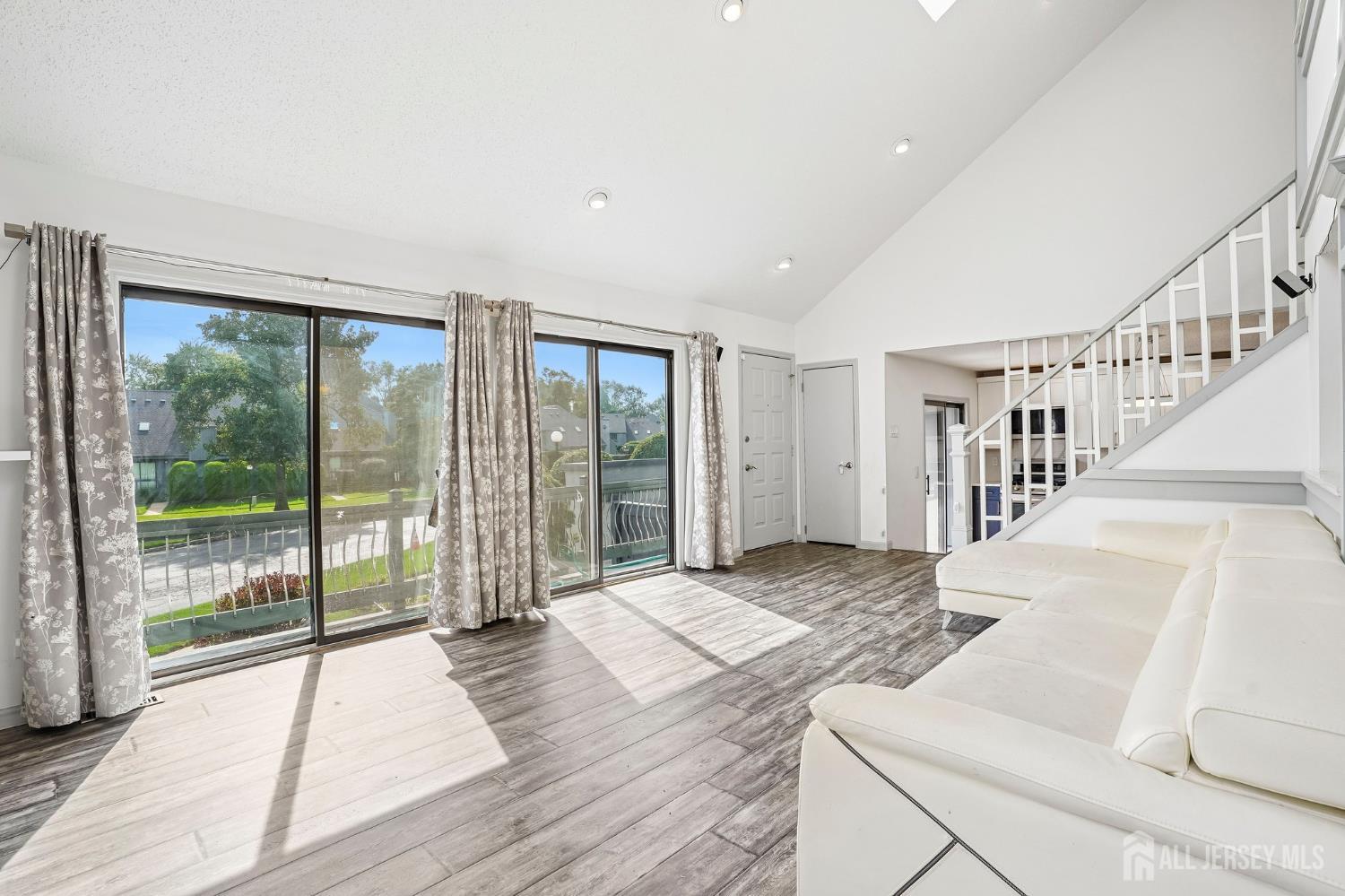47 Linda Lane Edison NJ 08820