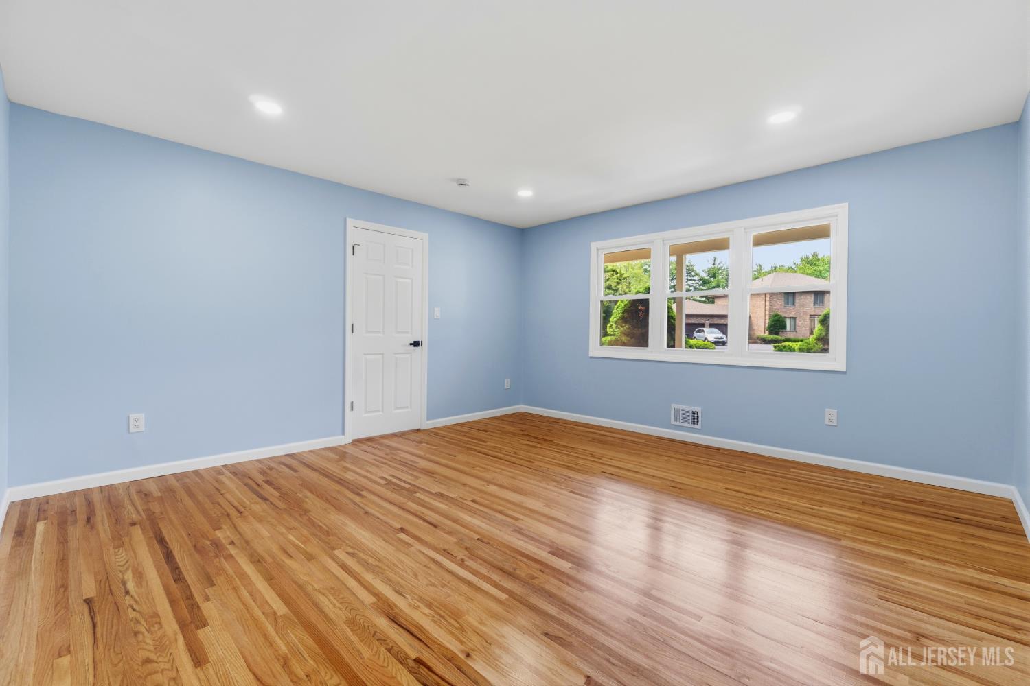 22 Edward Street East Brunswick NJ 08816
