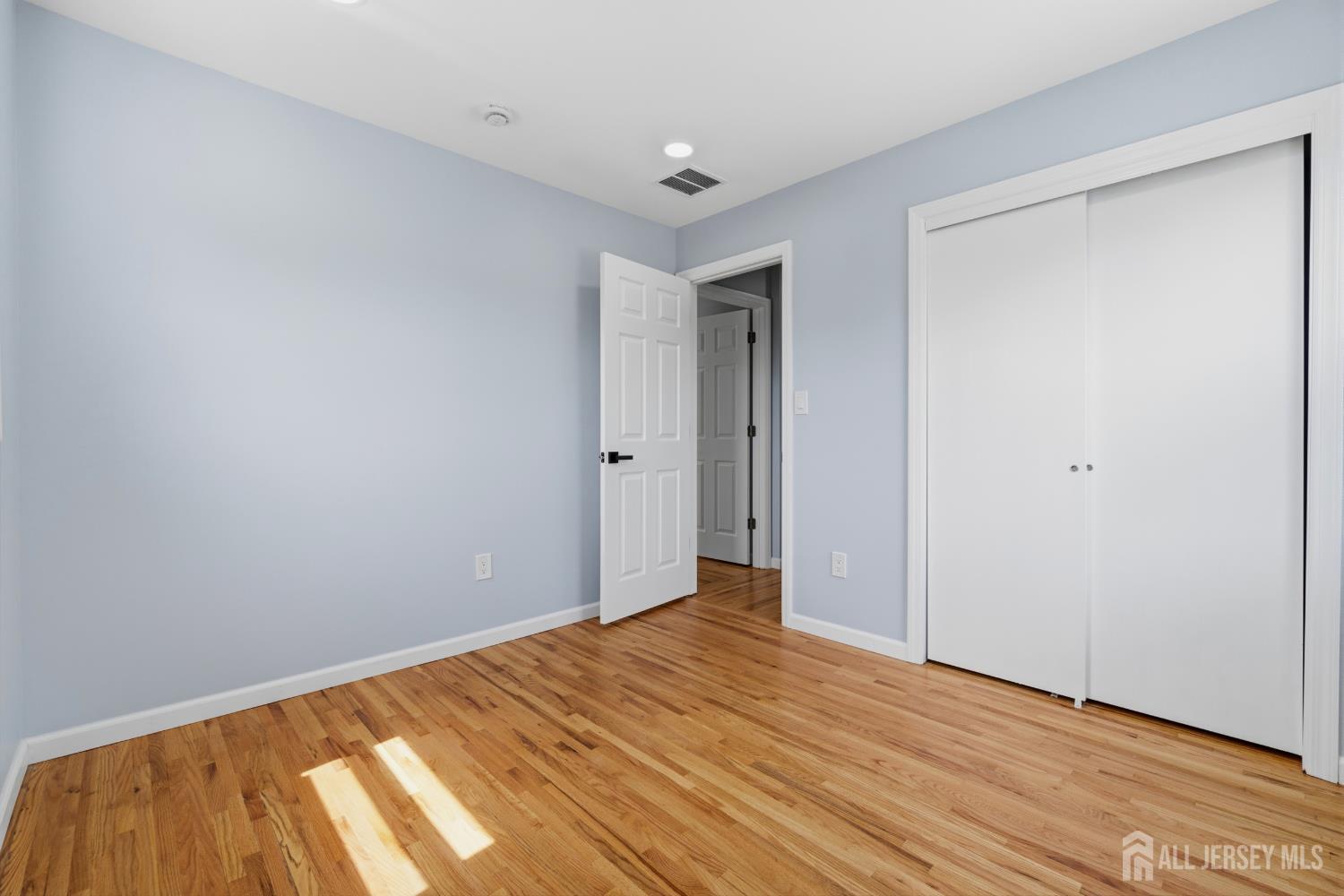 22 Edward Street East Brunswick NJ 08816