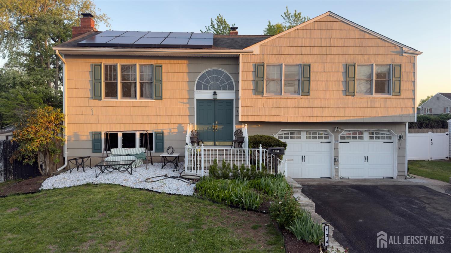 134 Benart Place Middlesex NJ 08846
