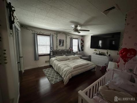 134 Benart Place Middlesex NJ 08846