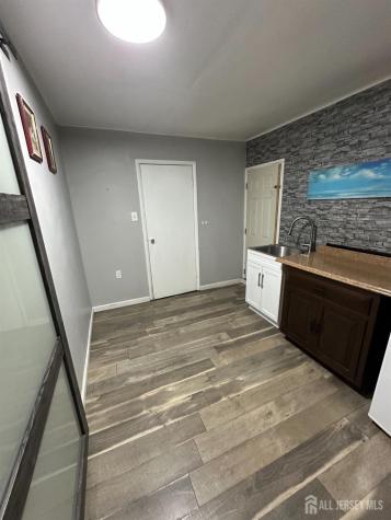 134 Benart Place Middlesex NJ 08846