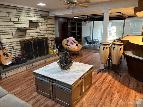 134 Benart Place Middlesex NJ 08846