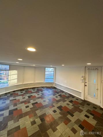 134 Benart Place Middlesex NJ 08846