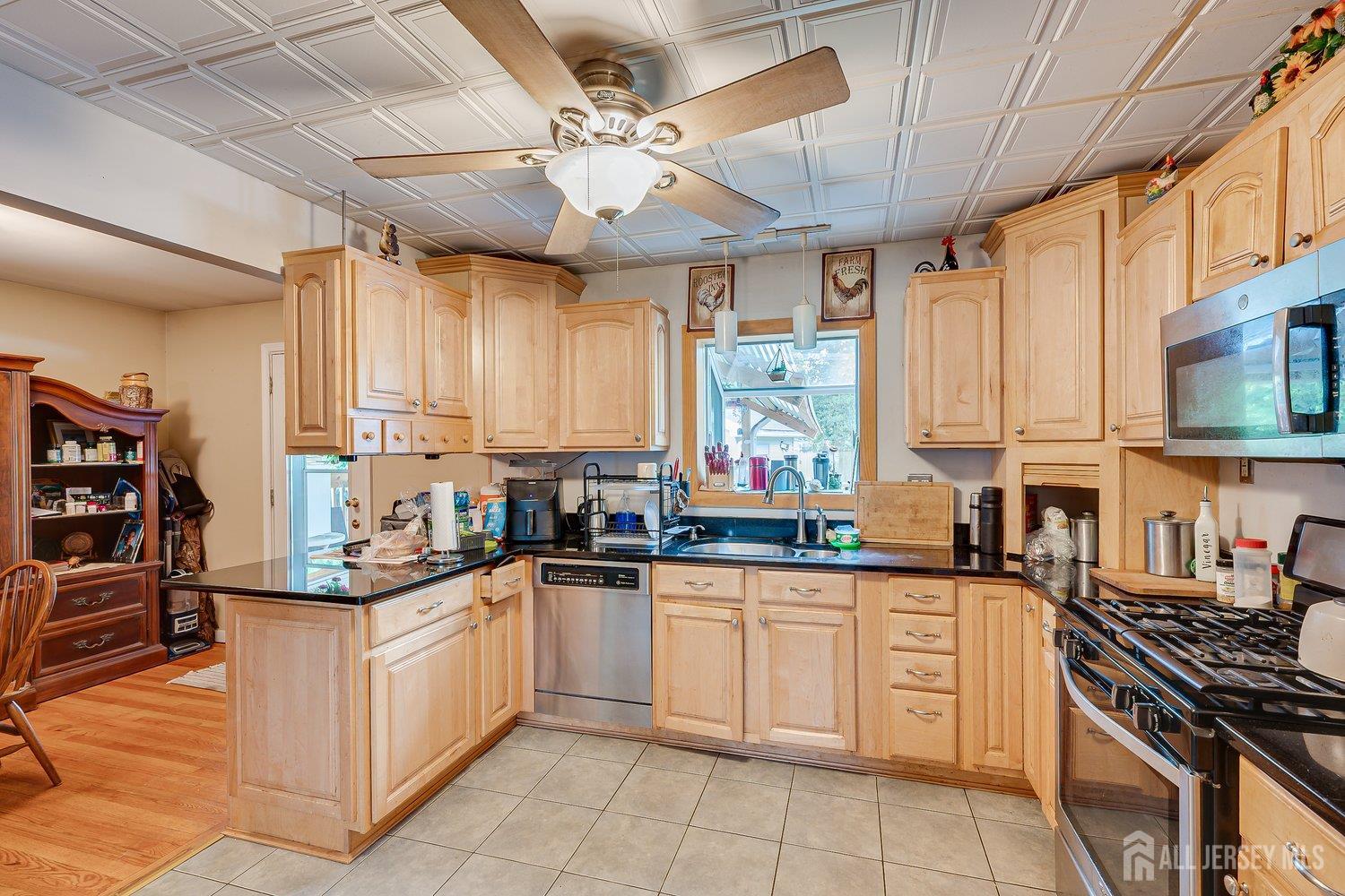18 Starlit Drive Middlesex NJ 08846