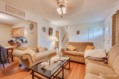 18 Starlit Drive Middlesex NJ 08846