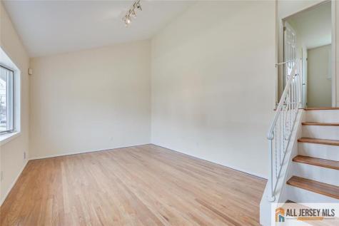 42 Hyde Avenue Iselin NJ 08830