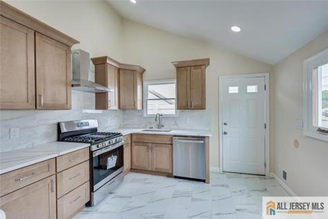 42 Hyde Avenue Iselin NJ 08830