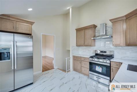 42 Hyde Avenue Iselin NJ 08830