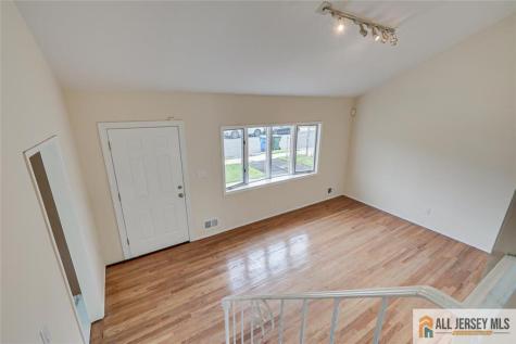 42 Hyde Avenue Iselin NJ 08830