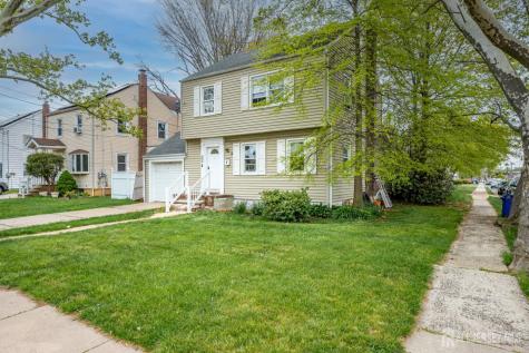 156 Carteret Avenue Carteret NJ 07008
