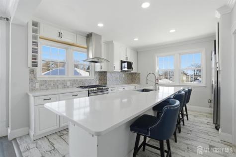 241 Hillside Road Elizabeth NJ 07208