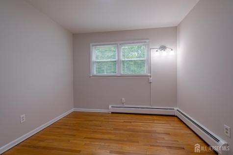 69 Monmouth Avenue Edison NJ 08820