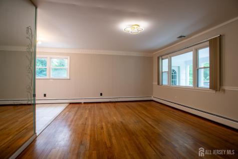 69 Monmouth Avenue Edison NJ 08820