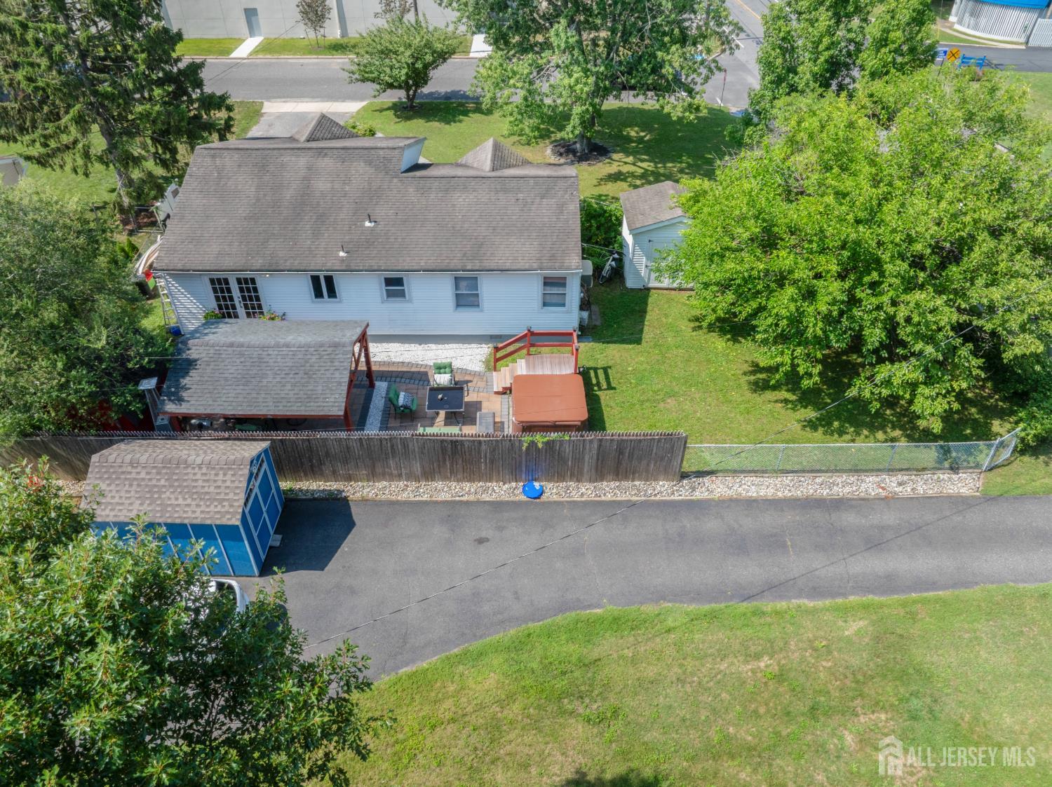 13 Chestnut Street Farmingdale NJ 07727