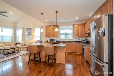 10 Traditions Place Monroe NJ 08331
