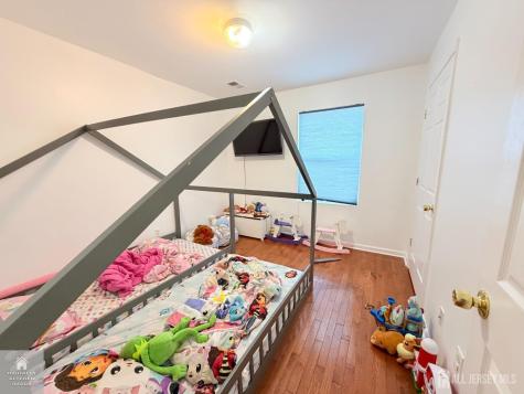 14 Somerset Street Carteret NJ 07008