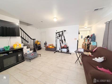 14 Somerset Street Carteret NJ 07008