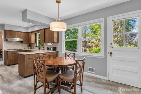 147 Highland Avenue Metuchen NJ 08840