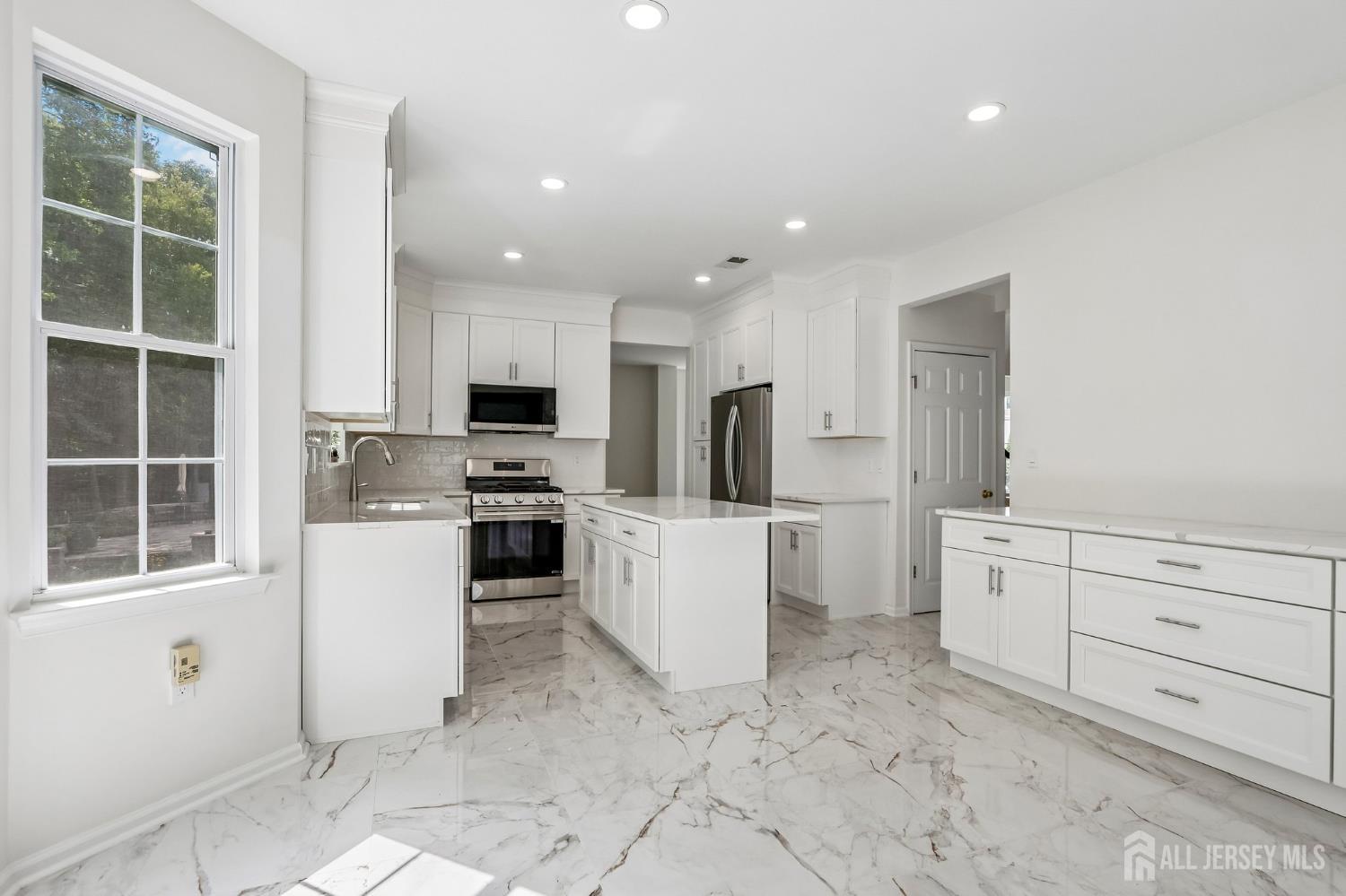 56 Chesapeake Road South Brunswick NJ 08852