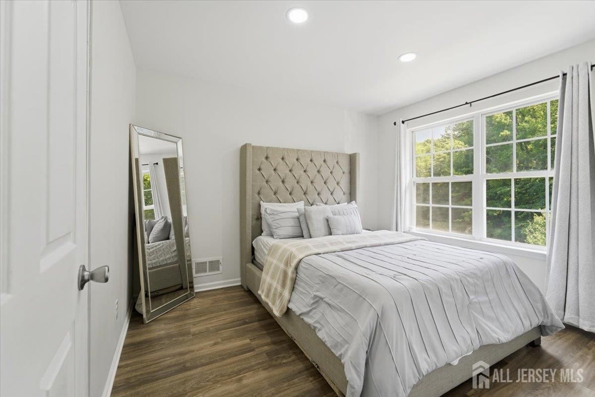 130 Orchid Lane Ewing NJ 08638