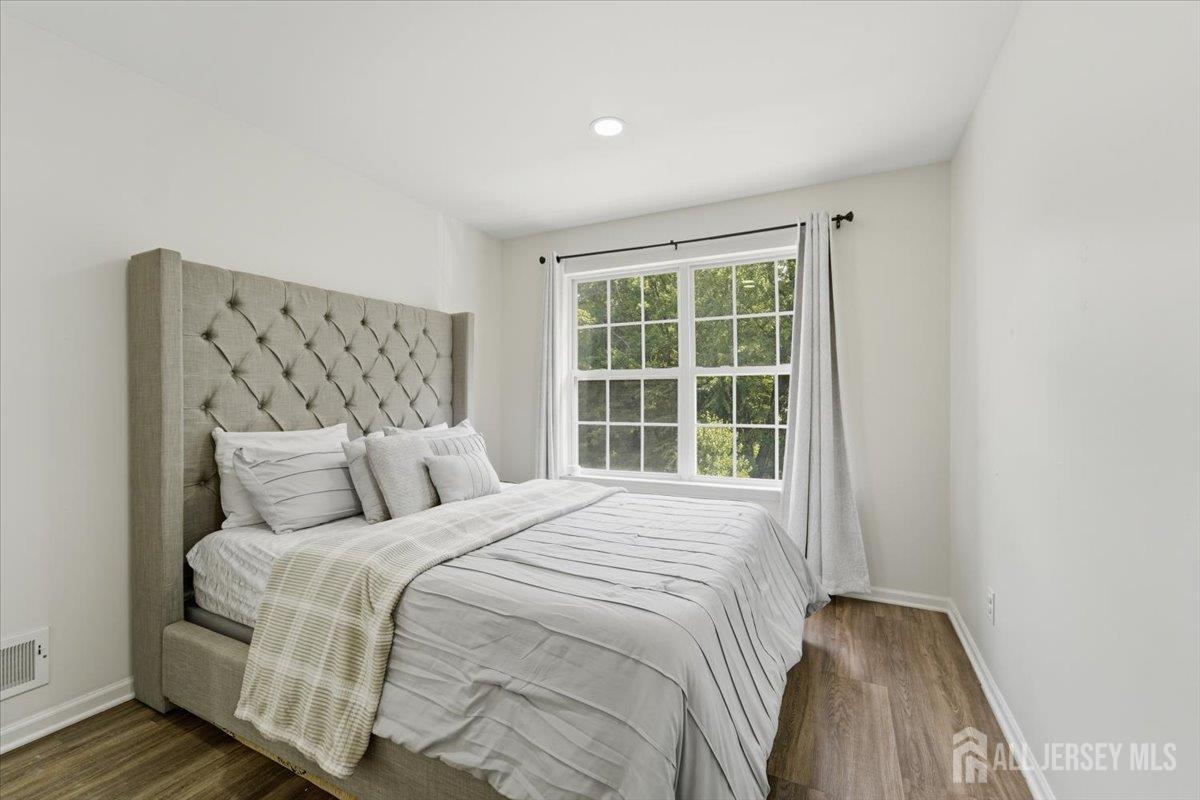 130 Orchid Lane Ewing NJ 08638