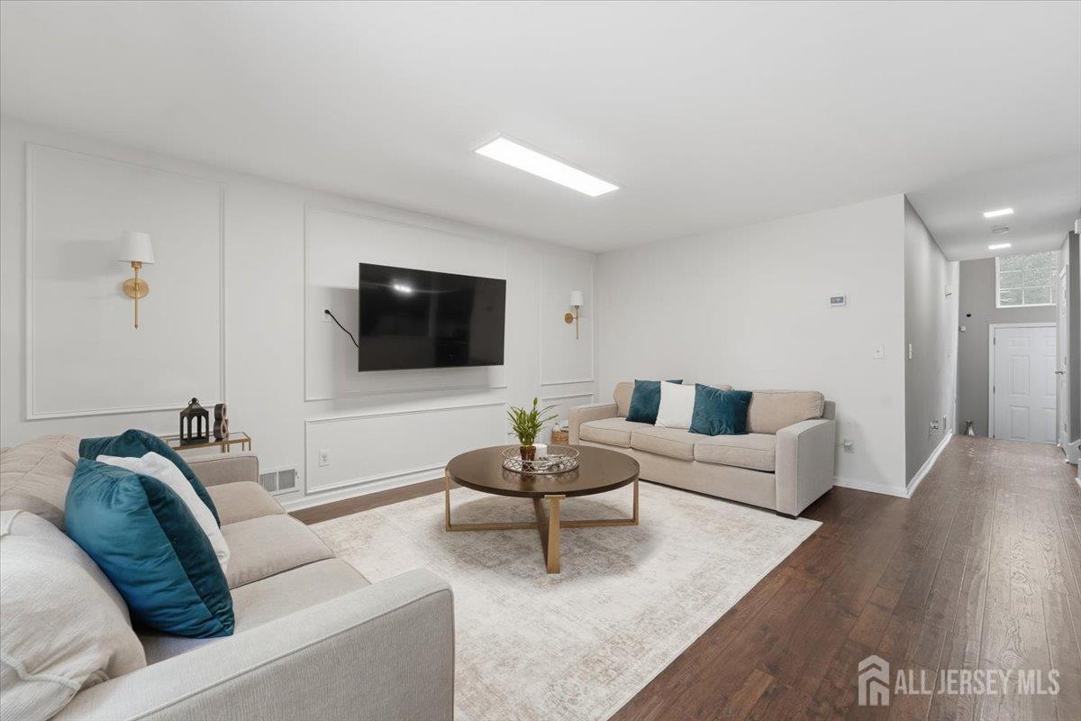130 Orchid Lane Ewing NJ 08638