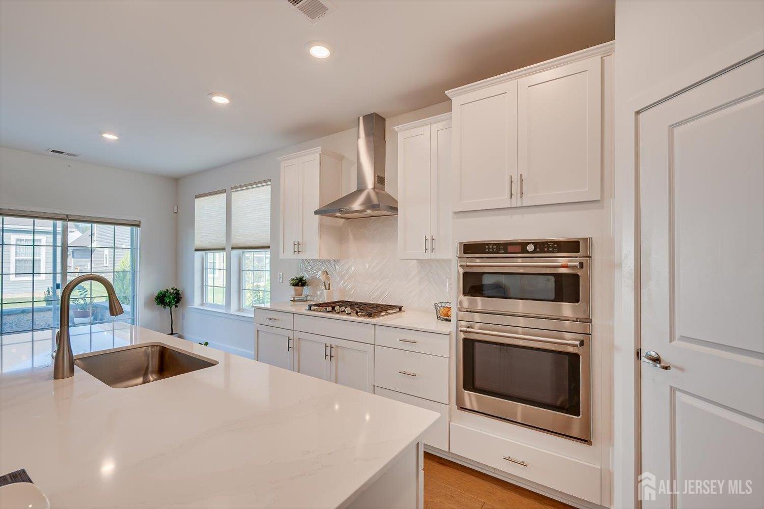 62 Vizcaya Drive Monroe NJ 08831