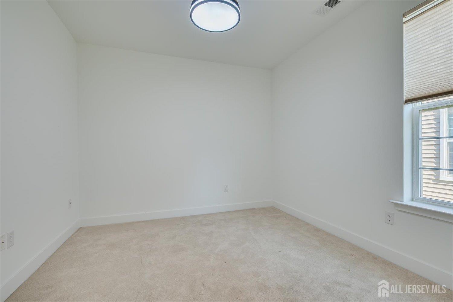 62 Vizcaya Drive Monroe NJ 08831