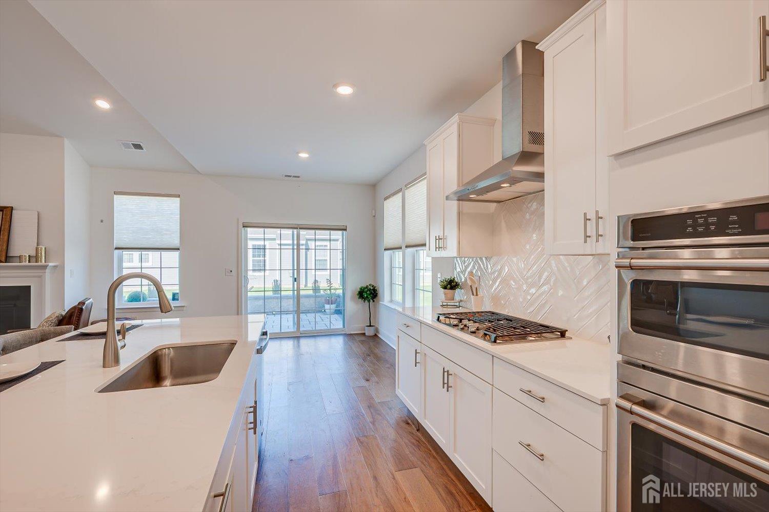62 Vizcaya Drive Monroe NJ 08831