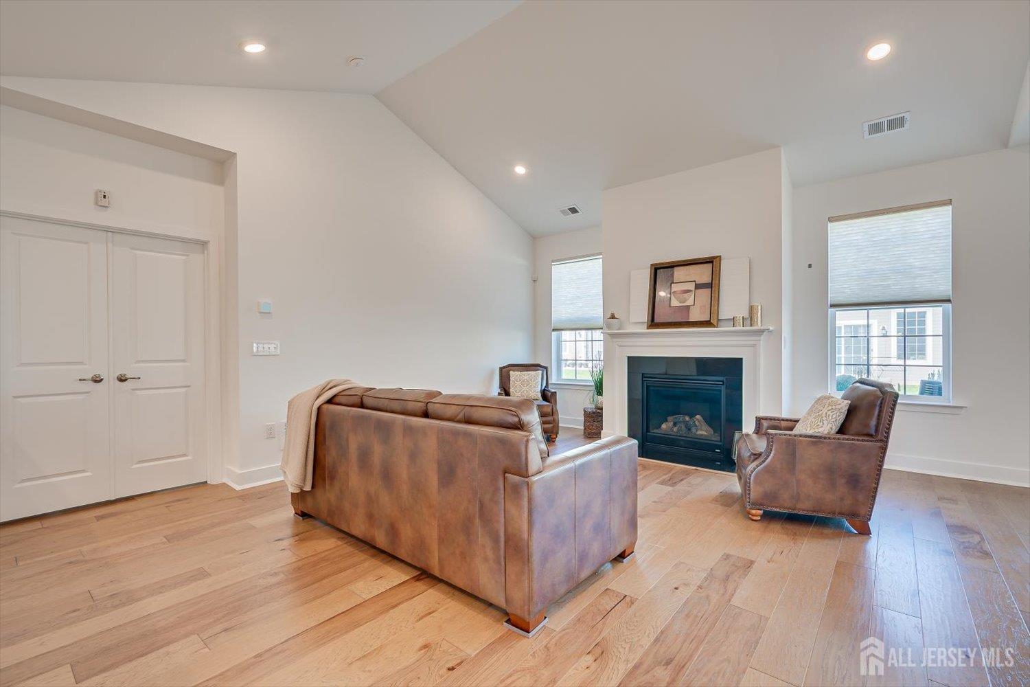 62 Vizcaya Drive Monroe NJ 08831