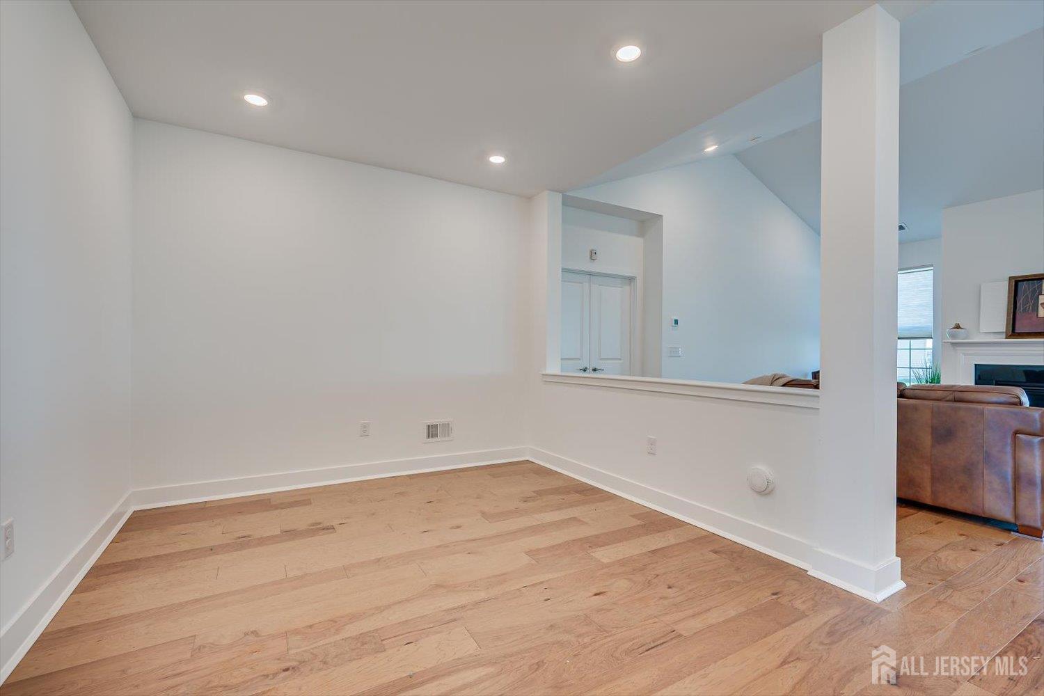 62 Vizcaya Drive Monroe NJ 08831