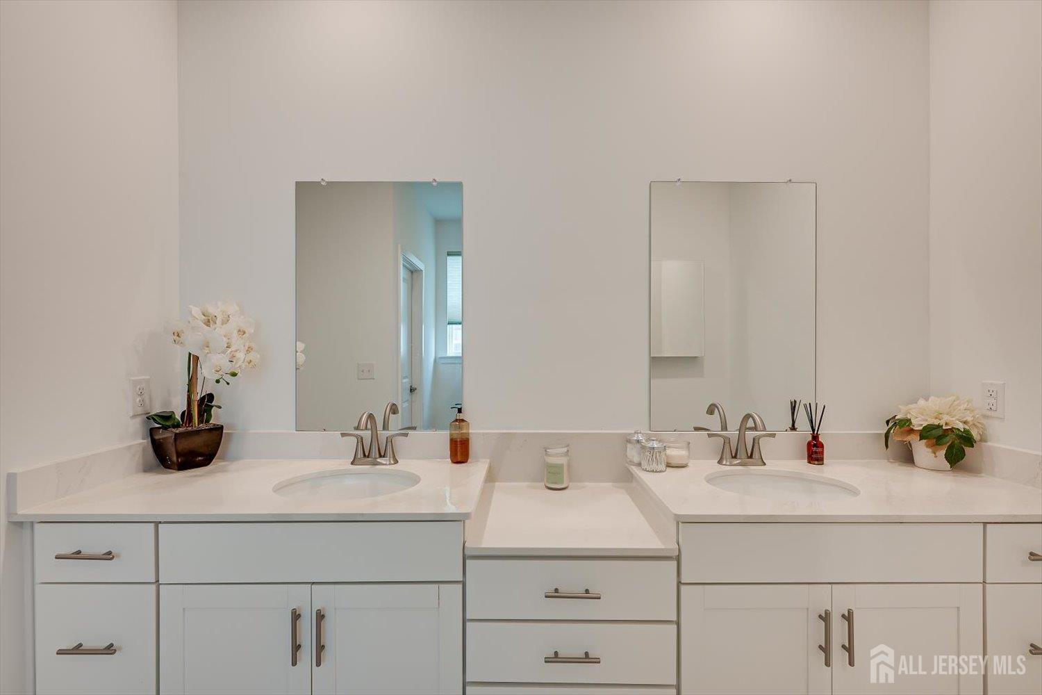 62 Vizcaya Drive Monroe NJ 08831