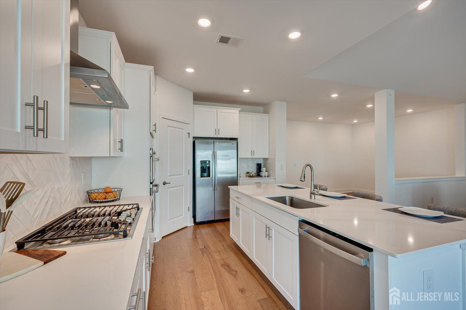 62 Vizcaya Drive Monroe NJ 08831