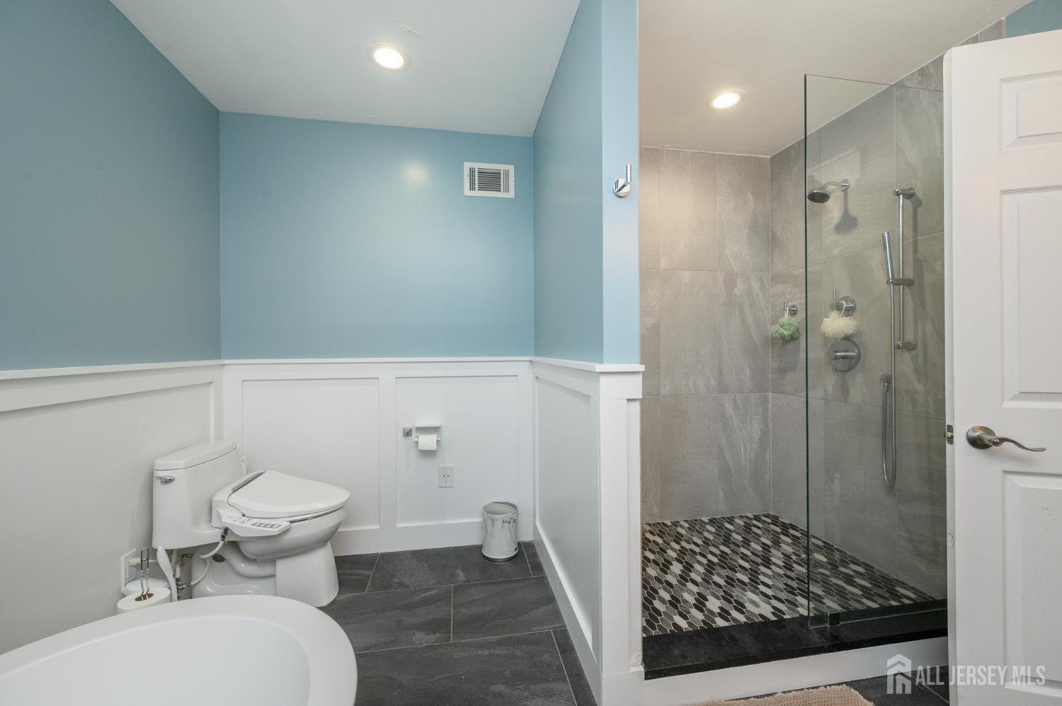 14 Lauren Lane Plumsted NJ 08533