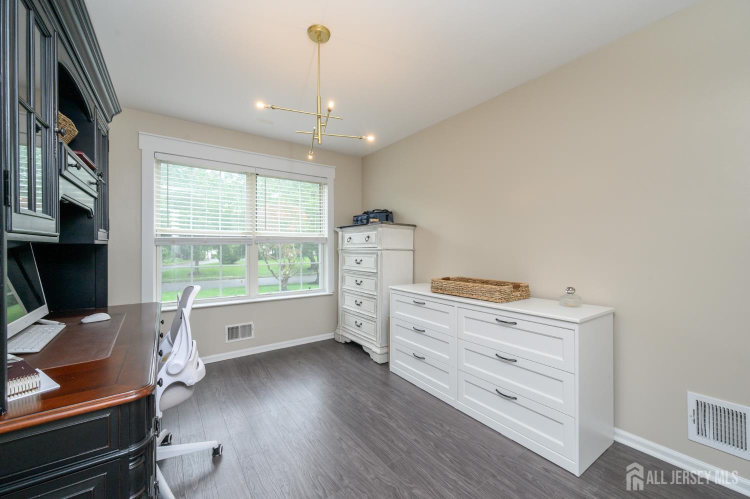 14 Lauren Lane Plumsted NJ 08533
