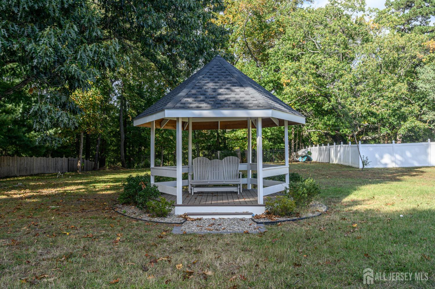 14 Lauren Lane Plumsted NJ 08533