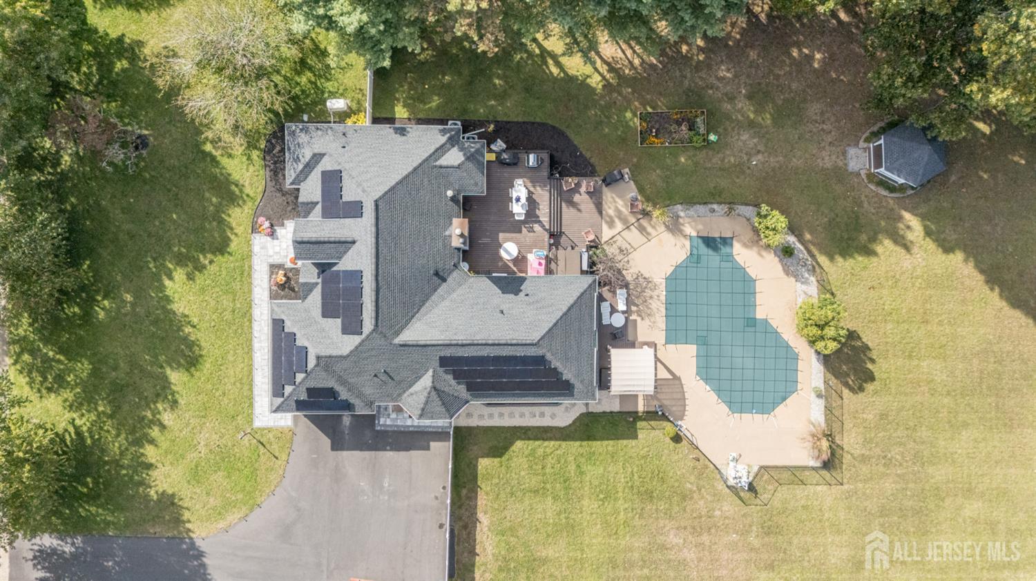 14 Lauren Lane Plumsted NJ 08533
