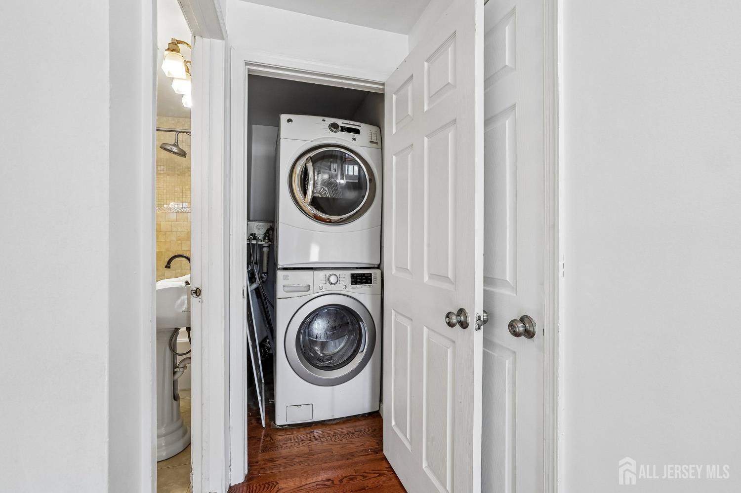 366 Jeffries Street Perth Amboy NJ 08861